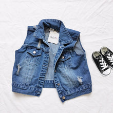 Load image into Gallery viewer, 20070SE-Korean Spring and Summer New Boys' Ripped Loose Vest Girls' Denim Vest Jacket Air Conditioning Top