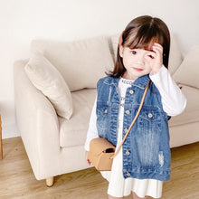 Load image into Gallery viewer, 20070SE-Korean Spring and Summer New Boys' Ripped Loose Vest Girls' Denim Vest Jacket Air Conditioning Top
