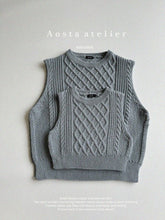 將圖片載入圖庫檢視器 <台灣館>AT24A009-Aosta秋款🦺 **親子針織背心 (Knit Vest)**【正韓】