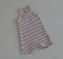 將圖片載入圖庫檢視器 <台灣館>GE0051-Peekaboo素色吊帶包屁衣&套裝【正韓】