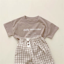 Load image into Gallery viewer, 24D840PCW- Korean style parent-child style fashionable short-sleeved boys and girls simple letter casual tops