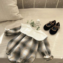 Load image into Gallery viewer, Y9413LS-Spring Korean style lace large lapel flower bud sleeves bodysuit