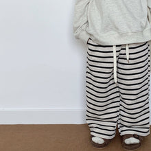 將圖片載入圖庫檢視器 BB-2328PCW-條紋男女童繫繩日系闊腿褲親子裝