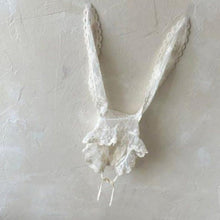 Load image into Gallery viewer, Y95129LS-春夏蕾絲長包腳連身衣&兔子耳朵帽&兩件套