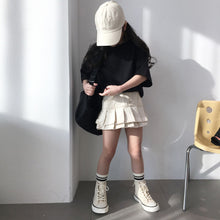 Load image into Gallery viewer, 297SE-Summer black and white love print pure cotton Japanese loose short-sleeved T