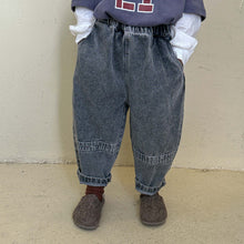 Load image into Gallery viewer, Q83135PA- Spring and autumn loose and fashionable children's casual jeans