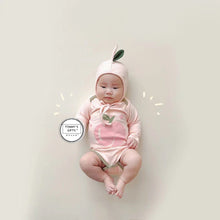 Load image into Gallery viewer, 71726LS- Spring and Autumn Peach Print Long Sleeve Bodysuit + Hat