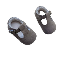 Load image into Gallery viewer, X881AC-Winter thickened, warm, non-slip, solid color, versatile soft-soled toddler shoes