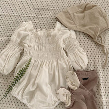 Load image into Gallery viewer, Y9390LS-Autumn baby ruffled long-sleeved jumpsuit