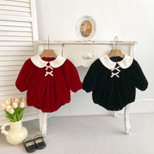 Load image into Gallery viewer, H10325LS-Winter baby girl plus velvet bow New Year greetings sweater