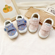 Load image into Gallery viewer, Q5206AC- Spring and Autumn small flower car baby soft sole toddler shoes
