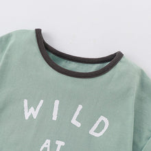 Load image into Gallery viewer, 9570TG-Spring and summer European and American children's English printed round neck short-sleeved top + elastic sweatpants two-piece set