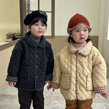 Load image into Gallery viewer, D90378SE-Reversible corduroy lapel quilted jacket for autumn and winter