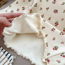 Load image into Gallery viewer, S23200SE-Autumn half-high collar wood ear edge floral thin long-sleeved top