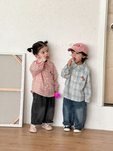 Load image into Gallery viewer, CC260820SE-春秋季刺繡小馬格紋長袖襯衫