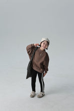 Load image into Gallery viewer, <Taiwan Pavilion> BB2437PCW-Autumn and Winter Children's Clothing Japanese Style Boys and Girls Solid Color Middle Collar Parent-Child Tops