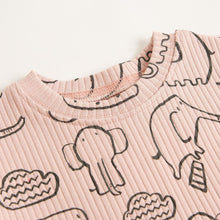 Load image into Gallery viewer, BCS1028TG-Summer Korean cotton newborn animal print short-sleeved top + butt pants two-piece set