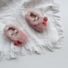 Load image into Gallery viewer, X886AC-Winter plush non-slip warm furry toddler shoes