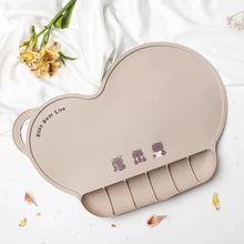 Load image into Gallery viewer, jm114AC- Korean style portable baby eating bib insulation waterproof pad