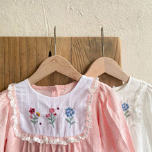 Load image into Gallery viewer, Y9361LS-Autumn long-sleeved exquisite embroidered flower romper