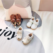 Load image into Gallery viewer, 122703AC-Xiongxiong full help Velcro soft sole toddler leather shoes