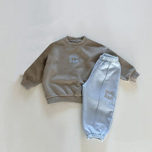 Load image into Gallery viewer, Y8356TG-Autumn Boys and Girls Fashion Letter Colored Casual Long Sleeve Top + Pants Two-piece Set