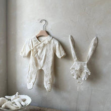 Load image into Gallery viewer, Y95129LS-春夏蕾絲長包腳連身衣&兔子耳朵帽&兩件套