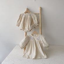 Load image into Gallery viewer, Y9378LS-Corduroy long-sleeved embroidered lace trim bodysuit