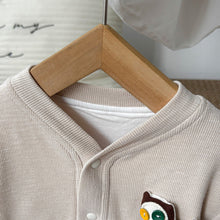 Load image into Gallery viewer, M2517045LS-秋季嬰幼兒立體娃娃排釦連體長袖爬服