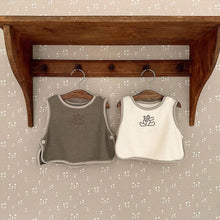 Load image into Gallery viewer, Y7327SE-Autumn and winter vest with bear terry contrasting edges