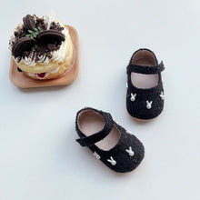 Load image into Gallery viewer, X903AC-Spring Velcro Pearl Rabbit Soft-soled Toddler Shoes