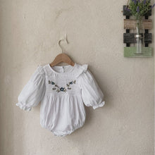 Load image into Gallery viewer, Y9379LS-Exquisite flower embroidery flying sleeves princess jumpsuit