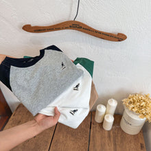 Load image into Gallery viewer, TC0998SE-Autumn contrast color embroidered animal long-sleeved top