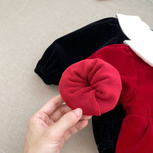 Load image into Gallery viewer, H10325LS-Winter baby girl plus velvet bow New Year greetings sweater