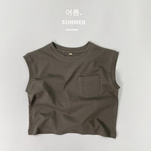 Load image into Gallery viewer, 1226SE- Korean style casual children's loose sleeveless outer wear vest