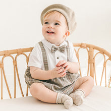 Load image into Gallery viewer, 71711LS-Summer Korean baby gentleman bow tie short-sleeved bodysuit (without hat)