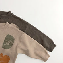 Load image into Gallery viewer, <Taiwan Pavilion> 23T21SE-Spring and Autumn Graffiti All-match Knitted Long-sleeved Top