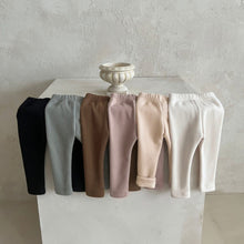 Load image into Gallery viewer, Y5343PA-Pure color simple newborn outerwear tight fleece pants (pre-sale delivery in early December)