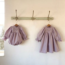 Load image into Gallery viewer, Y9411LS-Baby girl's flower collar embroidered bodysuit