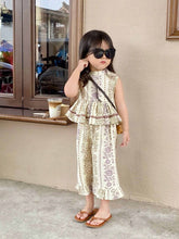 將圖片載入圖庫檢視器 1011TG-夏季海邊度假風背心+清涼九分褲2件套