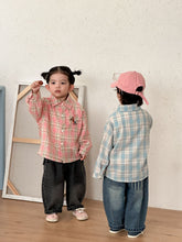 Load image into Gallery viewer, CC260820SE-春秋季刺繡小馬格紋長袖襯衫