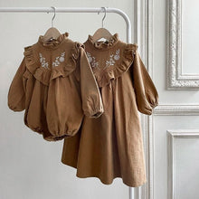 Load image into Gallery viewer, Y9384LS-Hooded flower embroidery stand-up collar bodysuit