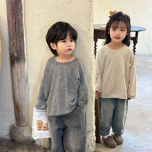 Load image into Gallery viewer, Q83255SE-Korean Spring and Autumn Children's Knitted Tops