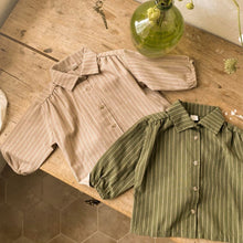 Load image into Gallery viewer, Y7403SE-Spring vertical striped casual shirt with wrinkled shoulders
