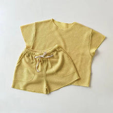 Load image into Gallery viewer, 80D187TG- Korean style short-sleeved simple baby lazy style knitted two-piece suit