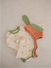 Load image into Gallery viewer, 081504LS-Autumn Carrot Print Baby Sweater + Hat