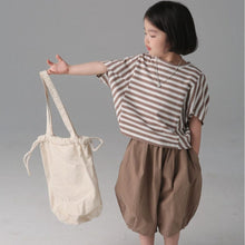 將圖片載入圖庫檢視器 BB2304PCW-春夏日系男女童條紋蝙蝠衫短袖親子T卹