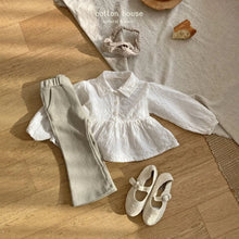 Load image into Gallery viewer, Y7302SE-Autumn Korean version of baby girl embroidery patchwork shirt