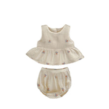 Load image into Gallery viewer, H10028TG-Summer embroidered plaid sleeveless top + bread shorts two-piece set