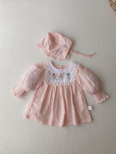 Load image into Gallery viewer, Y6321DS-Long-sleeved lace exquisite embroidered flower princess dress + hat